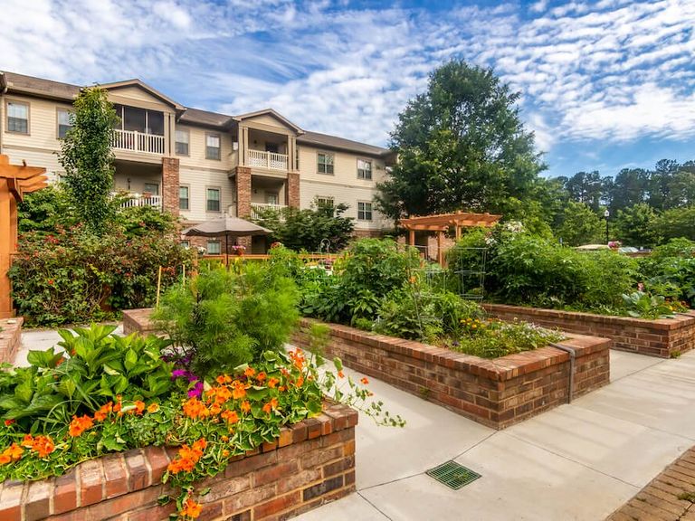 THE BEST 15 Assisted Living Facilities in Peachtree City, GA Seniorly